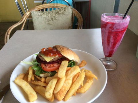 The Blue Heron Cafe - Northern Rivers Accommodation 0
