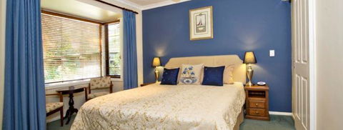Ruby's Cafe - Northern Rivers Accommodation 9