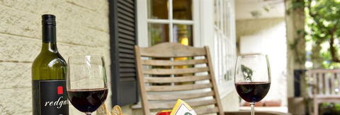 Ruby's Cafe - Northern Rivers Accommodation 1