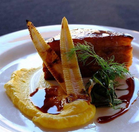 The Windsor Hotel - Northern Rivers Accommodation 21