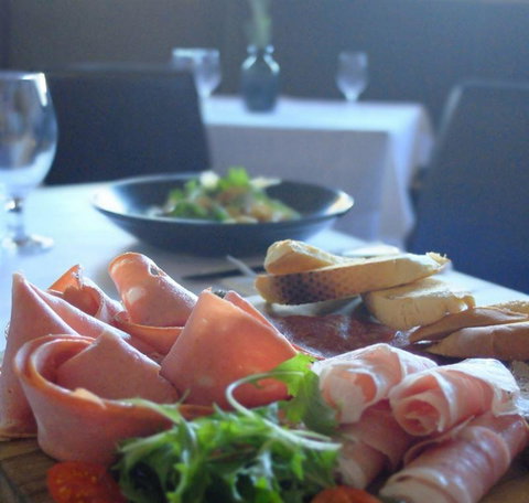 The Windsor Hotel - Northern Rivers Accommodation 35