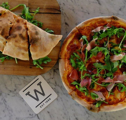 The Windsor Hotel - Northern Rivers Accommodation 36