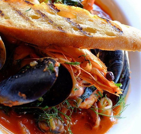 The Windsor Hotel - Northern Rivers Accommodation 46