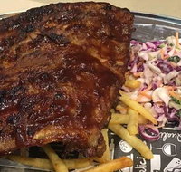 Cannonballs Grill