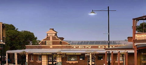Phoebe's @ Ten Dollar Town Motel - Northern Rivers Accommodation 4