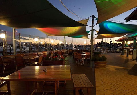 The Port Geographe Bar & Restaurant - Northern Rivers Accommodation 5