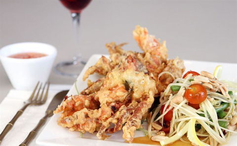 Sing's Asian Kitchen Rosalie - Northern Rivers Accommodation 6