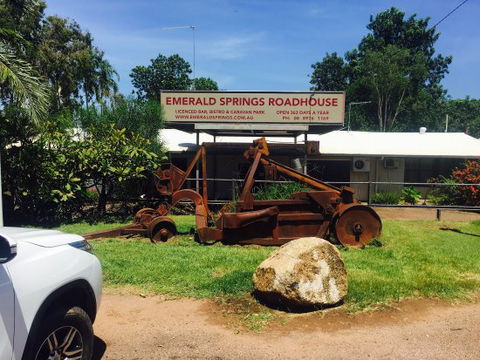 Emerald Springs Roadhouse - Northern Rivers Accommodation 5