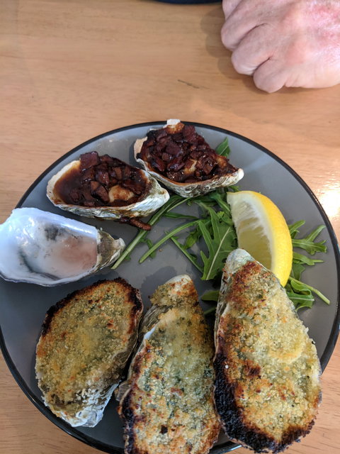 Oyster Bar Darwin - Northern Rivers Accommodation 9