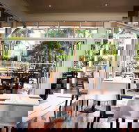 Poolside Restaurant - Northern Rivers Accommodation