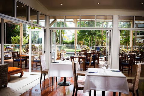 Poolside Restaurant - Northern Rivers Accommodation 0