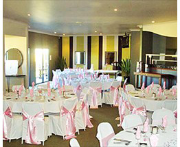 Currumbin Creek Tavern - Northern Rivers Accommodation 4