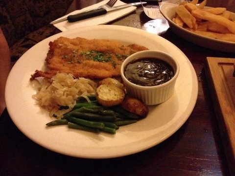 Shenanigans At The Imperial - Northern Rivers Accommodation 5