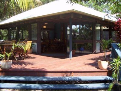 Village Cafe Laurieton - Northern Rivers Accommodation 3
