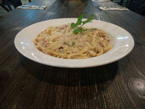 Nardi’s Italian Restaurant - Northern Rivers Accommodation 3