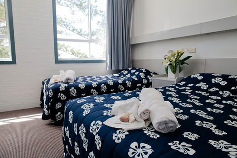 The Seabreeze Beach Hotel - Northern Rivers Accommodation 0