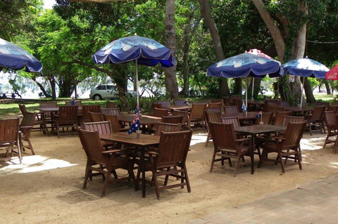 Dingo Beach Hotel - Northern Rivers Accommodation 1