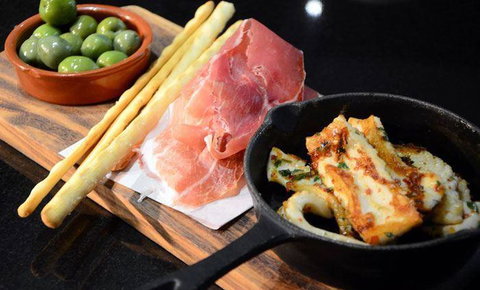 Paesano International Buffet - Northern Rivers Accommodation 9