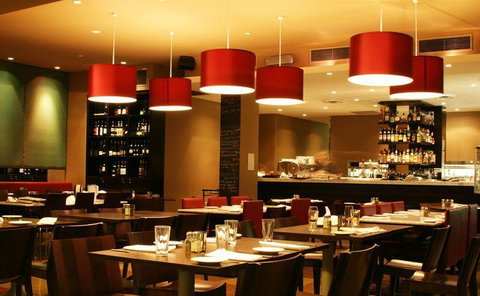 Renzo's Bar Cafe Italiano - Northern Rivers Accommodation 10