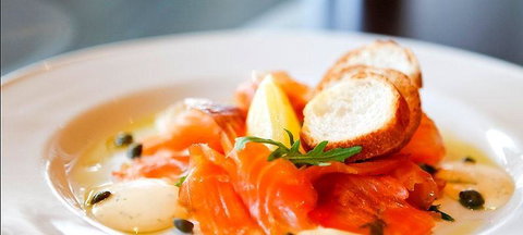 Renzo's Bar Cafe Italiano - Northern Rivers Accommodation 3