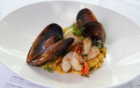 Three Monkeys Coffee & Tea House - Northern Rivers Accommodation 27