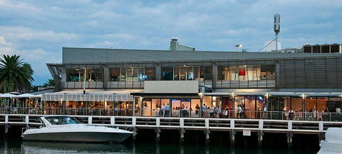 Three Monkeys Coffee & Tea House - Northern Rivers Accommodation 2