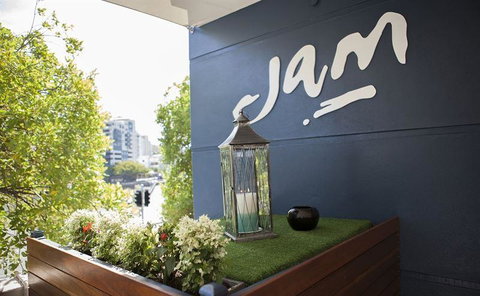 JAM - Northern Rivers Accommodation 24