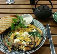 Pour - Northern Rivers Accommodation