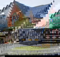 Cafe Squire - Northern Rivers Accommodation