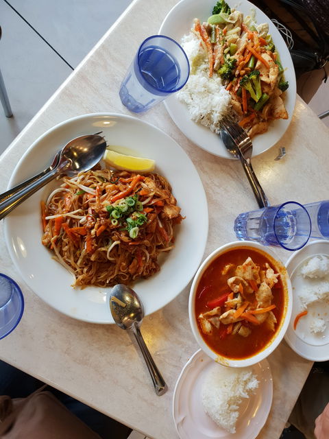 Khaow Thai - Northern Rivers Accommodation 4