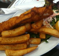 Queens Head Cafe Bar - Northern Rivers Accommodation