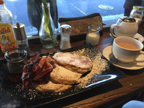 The Lansdowne Cafe - Northern Rivers Accommodation 0