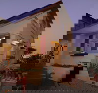 Riviera Hotel Bistro - Northern Rivers Accommodation