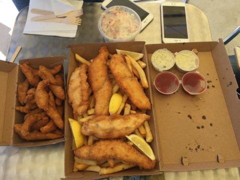 Wynyard Seafoods On The Wharf - Northern Rivers Accommodation 0