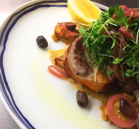 FOS Kitchen & Bar - Northern Rivers Accommodation 12