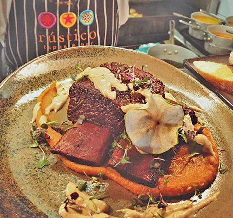 Rustico Tapas & Bar Rockingham - Northern Rivers Accommodation 6