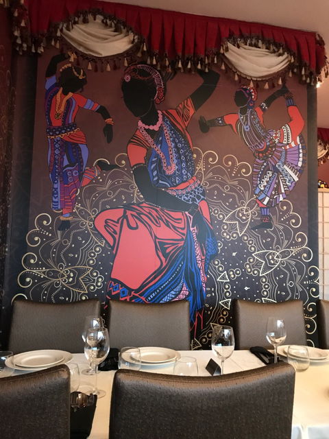 Delhi 6 Authentic Indian Restaurant - Northern Rivers Accommodation 6