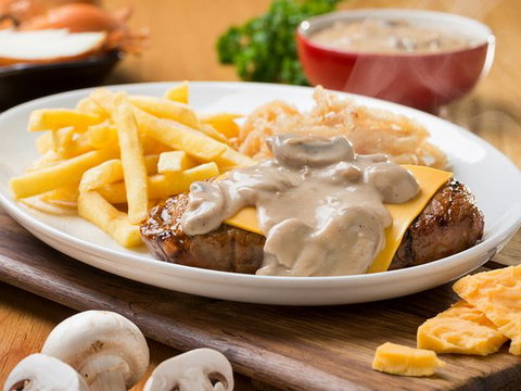 Golden Cloud Spur Steak Ranch - Northern Rivers Accommodation 0