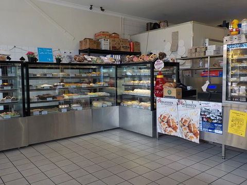 Avon Valley French Hot Bread - Northern Rivers Accommodation 0