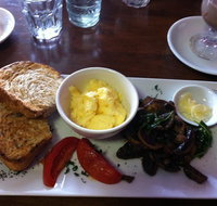 Cafe Portico - Northern Rivers Accommodation