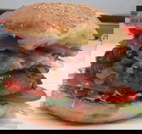 Sisters Cafe Lunch Bar - Northern Rivers Accommodation