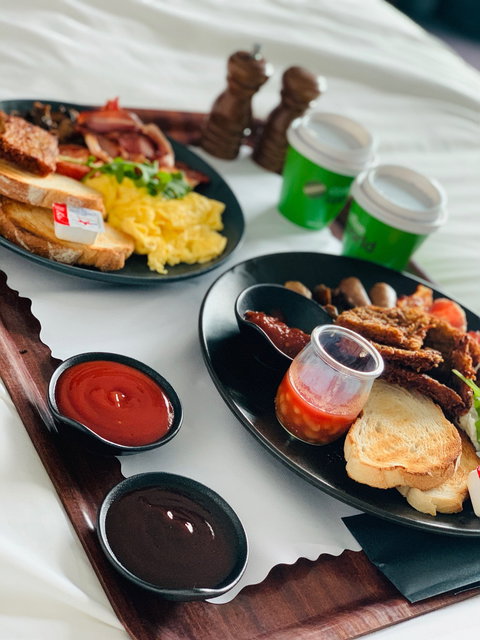 Sarins Bar & Restaurant - Northern Rivers Accommodation 6