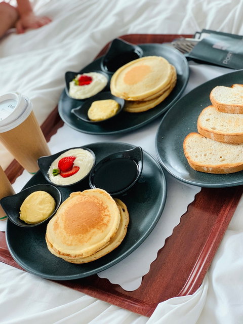 Sarins Bar & Restaurant - Northern Rivers Accommodation 8