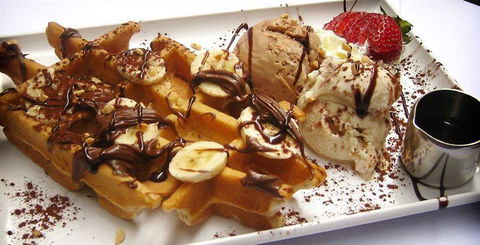 Acropolis Souvlaki Bar - Northern Rivers Accommodation 6