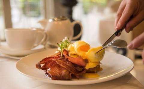 Bruni's Restaurant At Villa Howden - Northern Rivers Accommodation 11