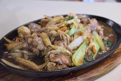 Chopstix On Rundle - Northern Rivers Accommodation 0