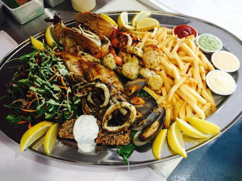 K.I.S Seafoods - Northern Rivers Accommodation 0