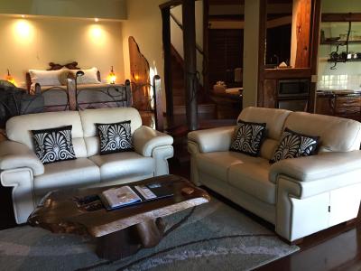 Secrets Cafe On The Deck At Montville - Northern Rivers Accommodation 9