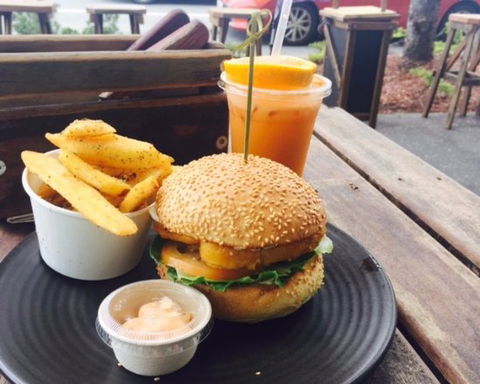 Moo-Free Burgers - Northern Rivers Accommodation 0