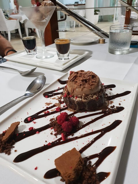 Waterfront Restaurant & Bar - Northern Rivers Accommodation 6